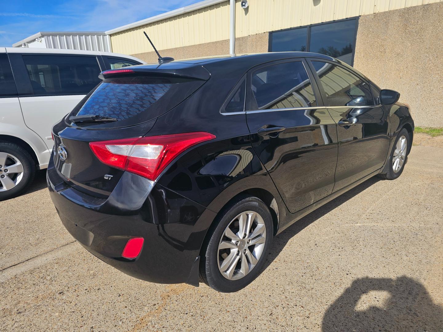 2015 BLACK Hyundai Elantra GT A/T (KMHD35LH7FU) with an 2.0L L4 16V DOHC engine, 6A transmission, located at 533 S Seven Points BLVD, Seven Points, TX, 75143, (430) 255-4030, 32.313999, -96.209351 - Photo#2